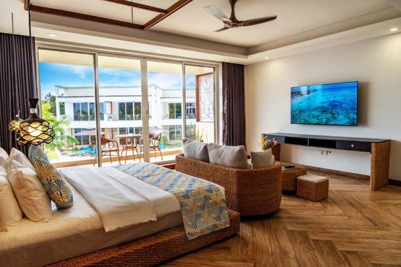 Premium Partial Sea View